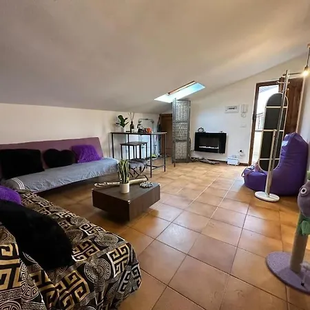 Tra Il Mare E Il Centro Di - Casa Lilla Apartmán